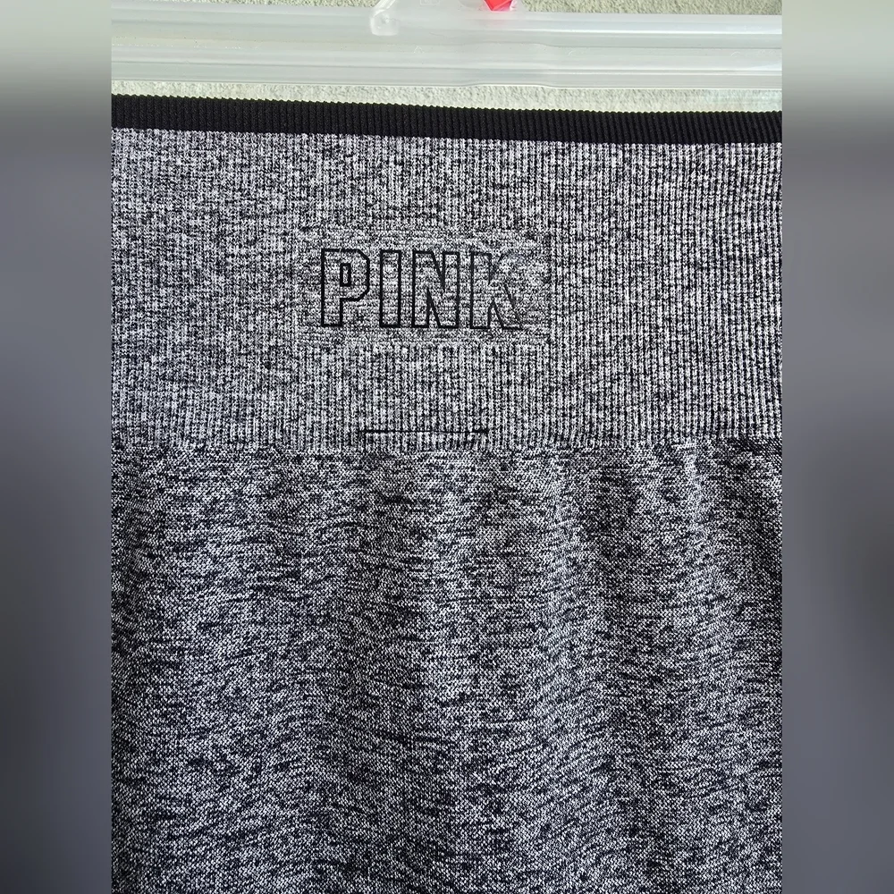 PINK Victoria's Secret Charcoal and Black Leggings - Picture 3 of 6